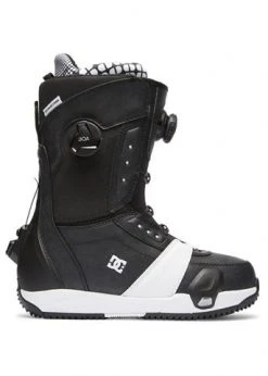 DC Shoes Women's Lotus Step On Snowboard Boot